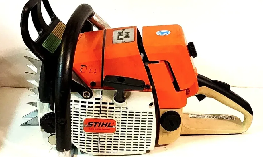 Stihl 044